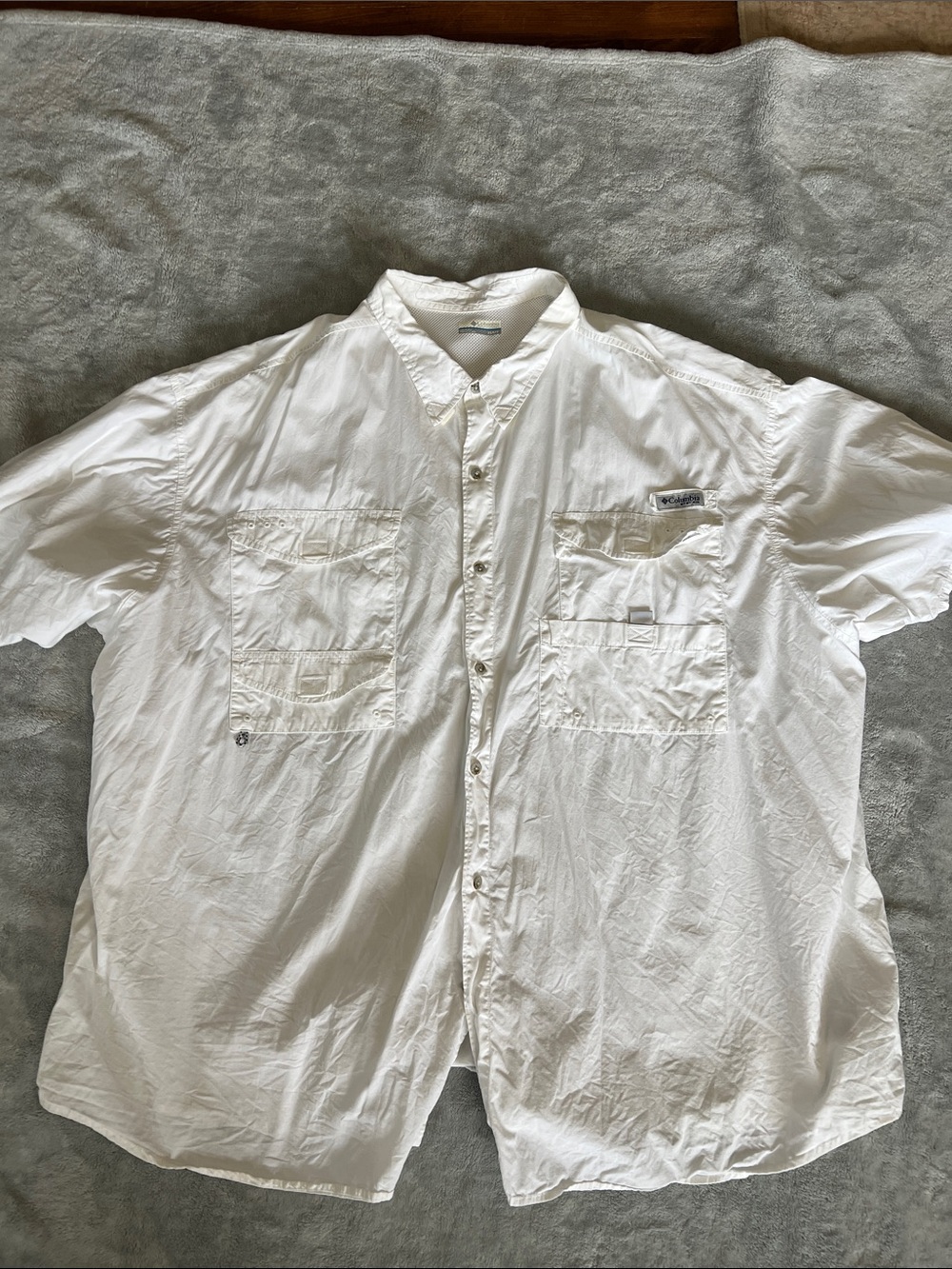 Columbia PFG White Short-Sleeve Fishing Shirt